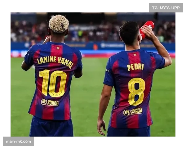 弗里克快节奏转换利器成型,巴萨纵向穿透与边中结合完善